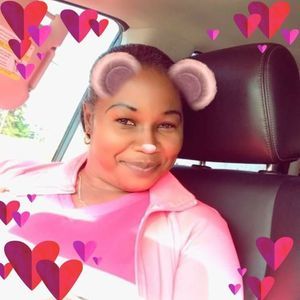 Meet your Posher, Earla